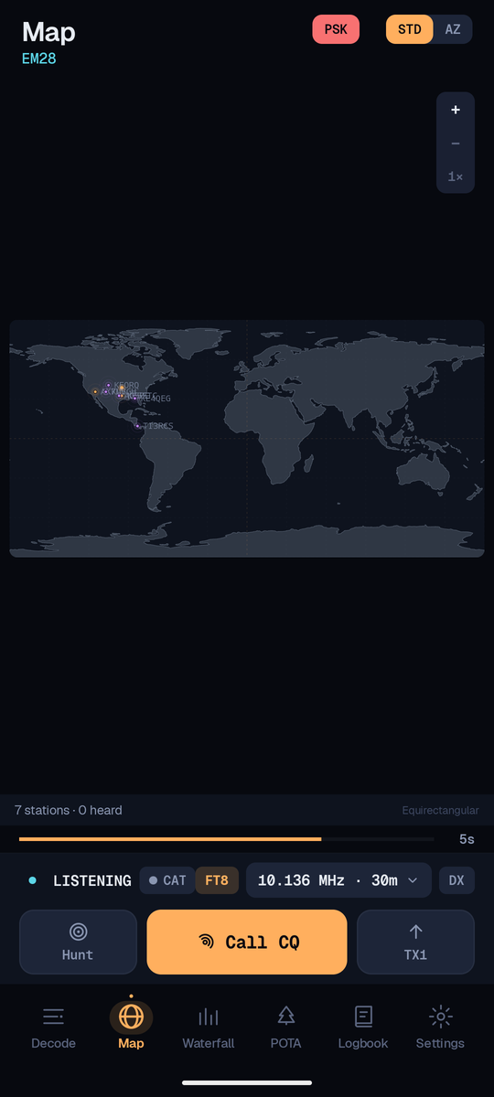 FT8AF Map tab: a world map plotting the stations being heard as markers, with grid square EM28, a station count, and PSK / standard / azimuthal projection toggles.